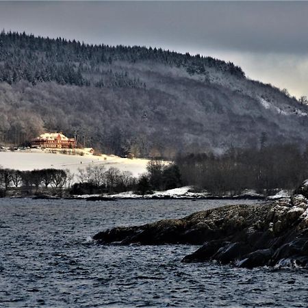 Ombergs Turisthotell Ödeshög Esterno foto